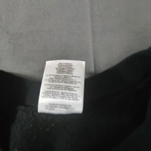 VTG New York City Sweatshirt Black NYC Skyline Statue of Liberty Iconic Artsy L - Picture 6 of 9